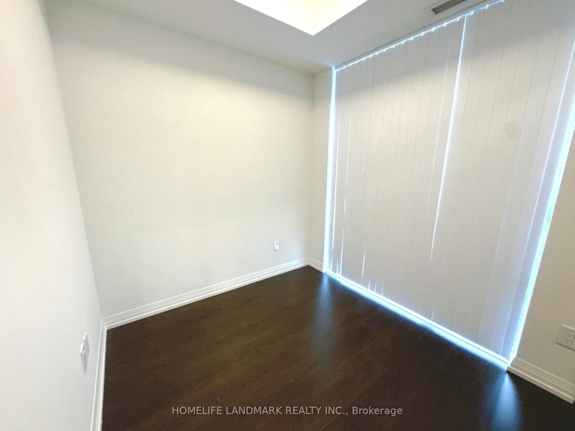 8 Widmer Street Unit 4701 photo 8