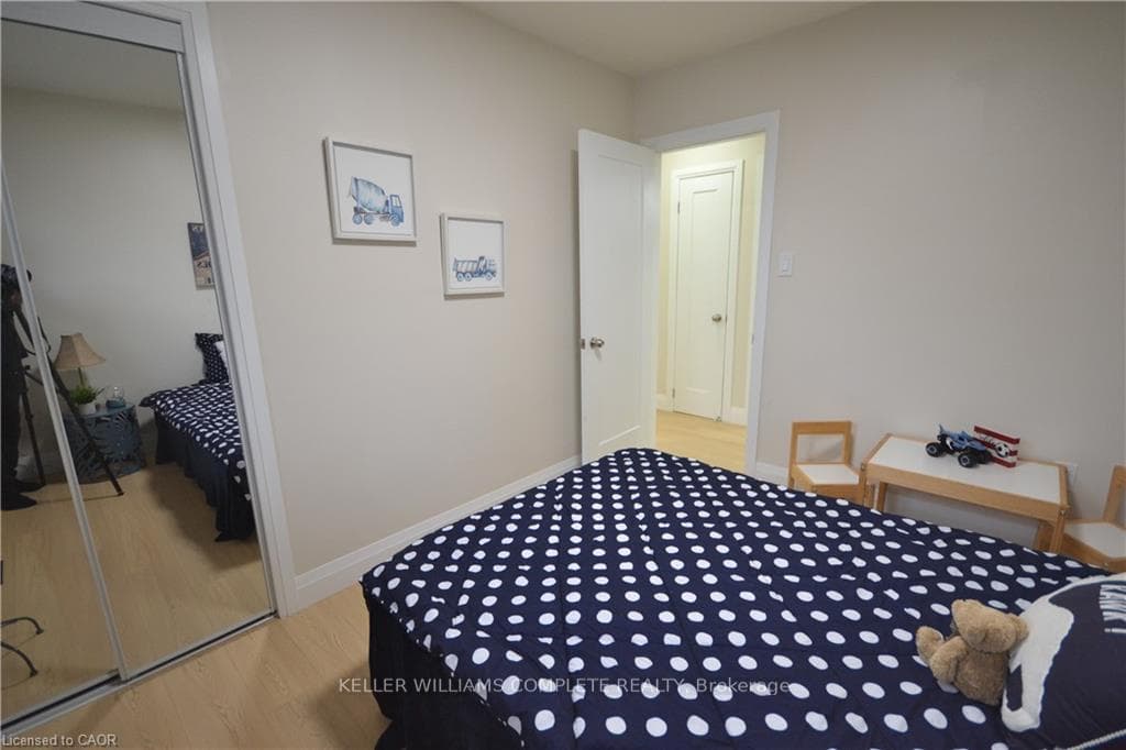 101 REID Avenue photo 25