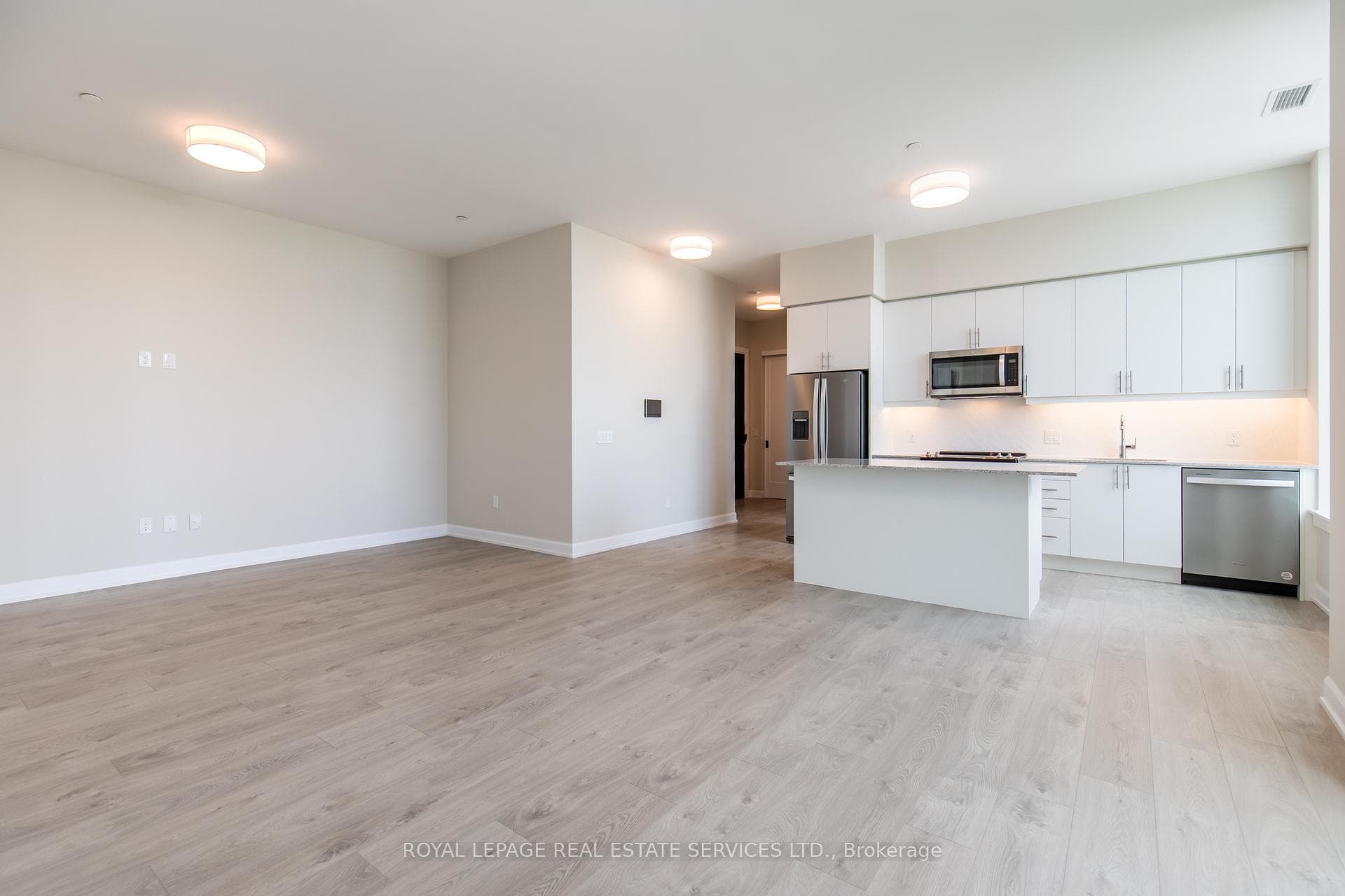 3220 William Coltson Avenue Unit 2205 photo 14