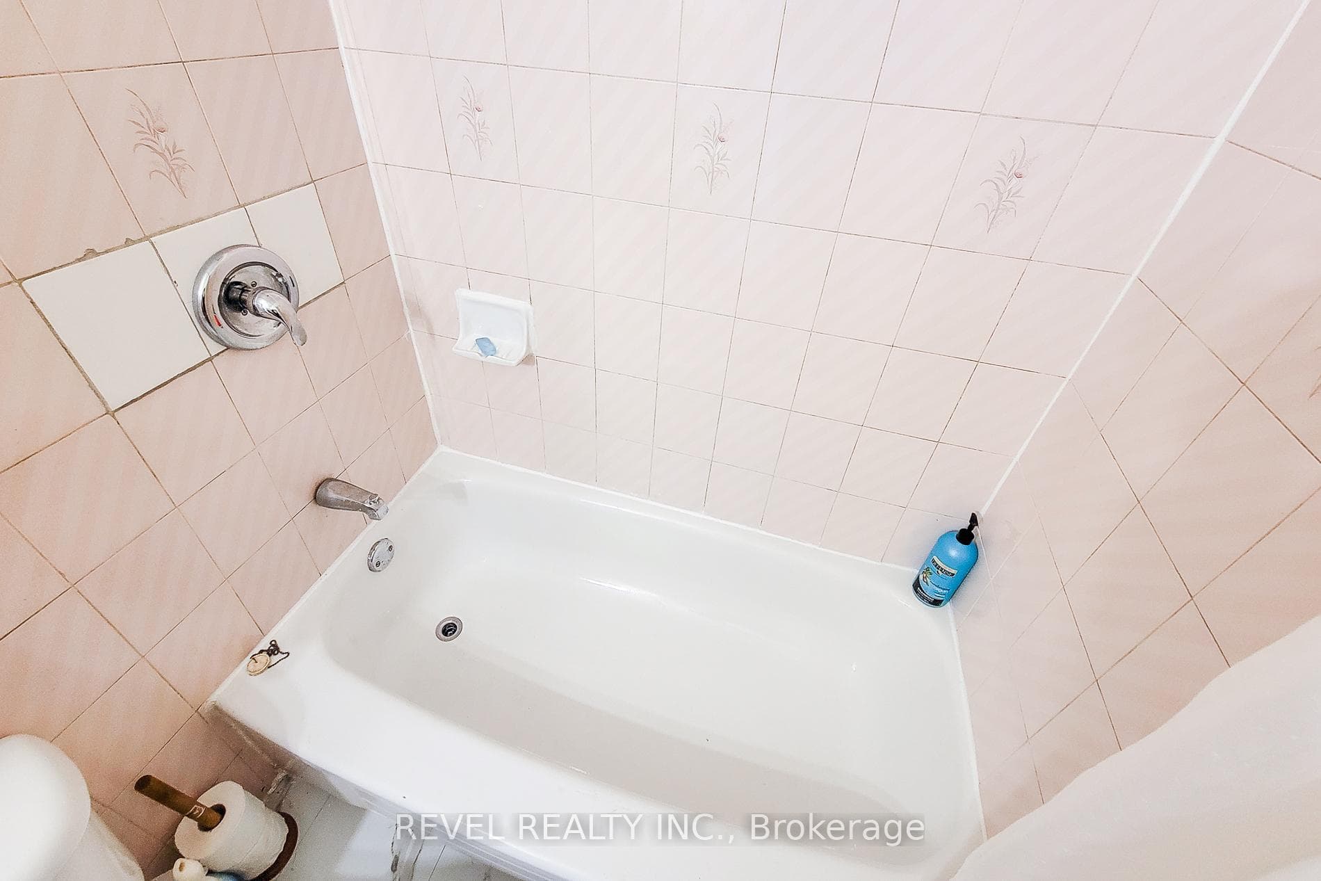 88 Garside Avenue photo 11