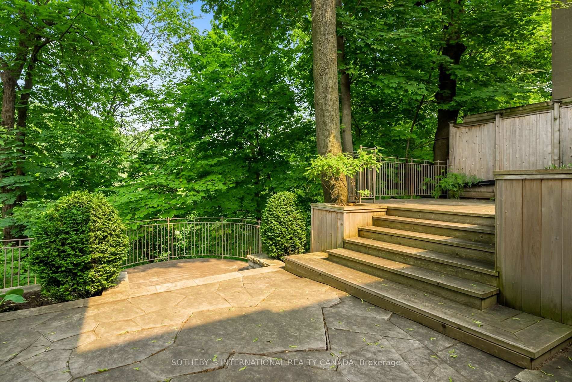 189 Hudson Drive photo 20