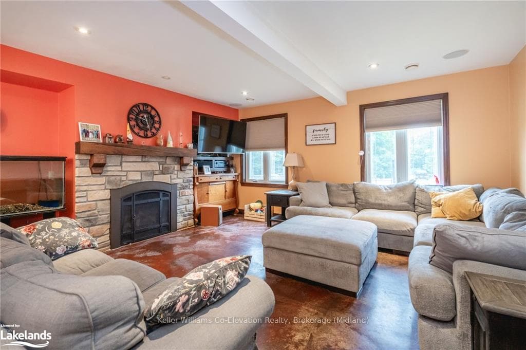 120 PINE Street photo 15