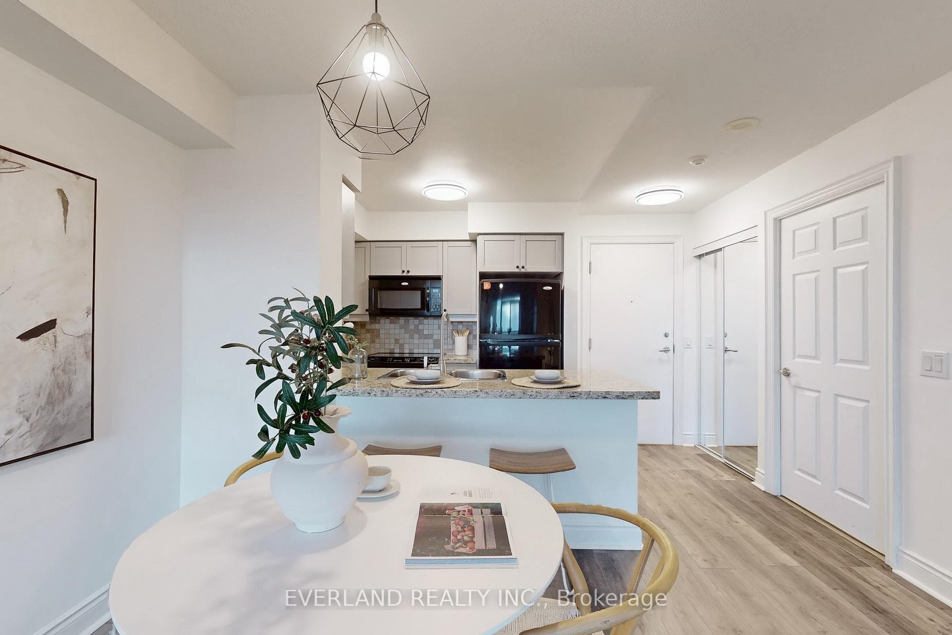25 Greenview Avenue Unit 918 photo 14