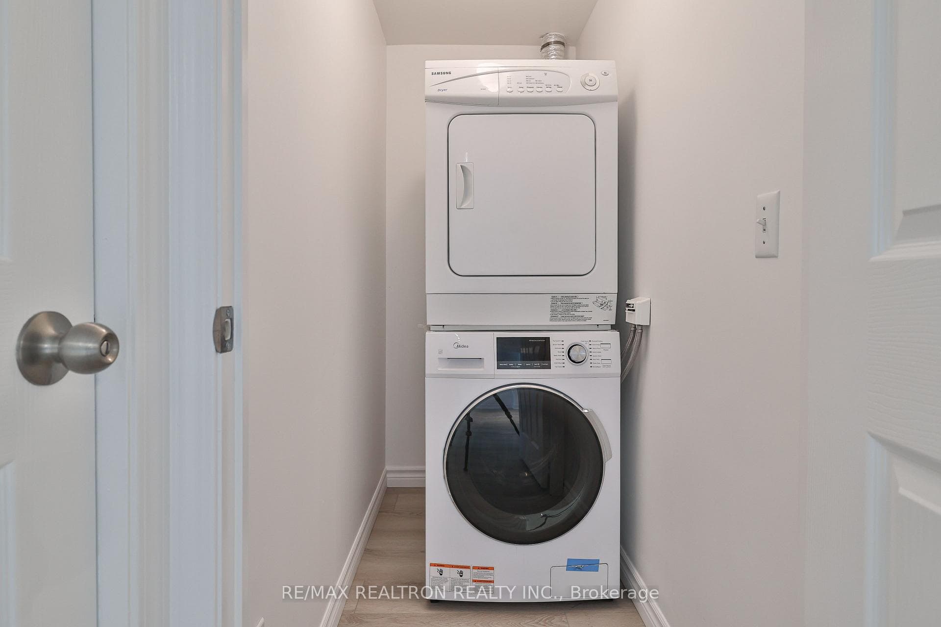 51 Lower Simcoe Street Unit 606 photo 10