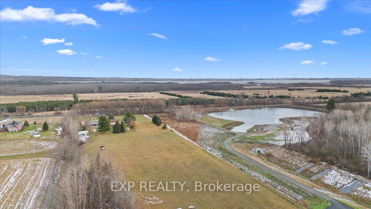 1355 March Valley Road photo 2