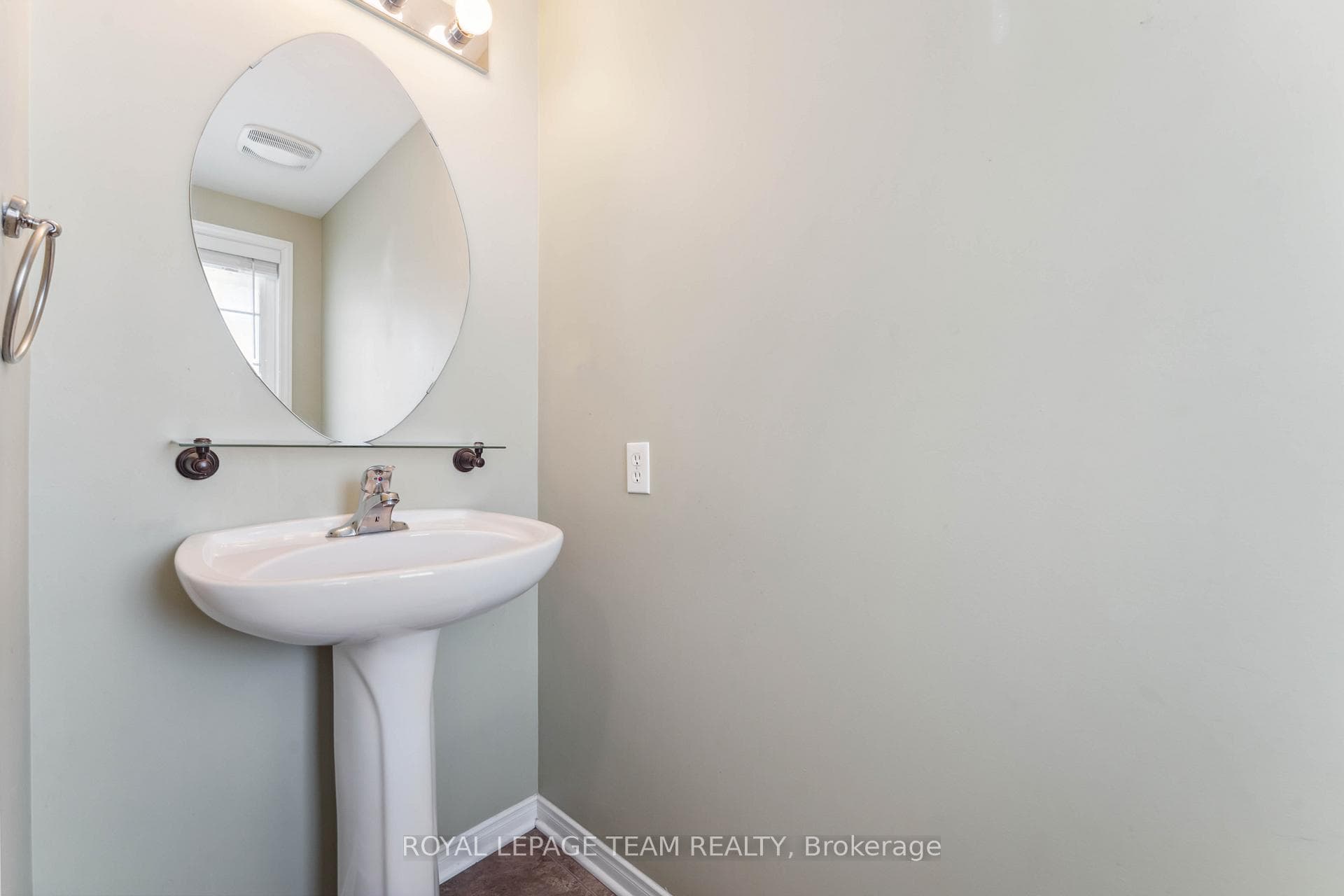 151 Cedardown Private N/A photo 11