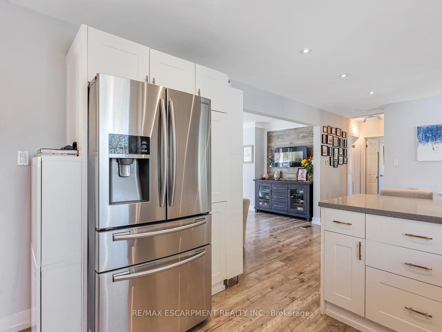 23 Aquadale Drive photo 8