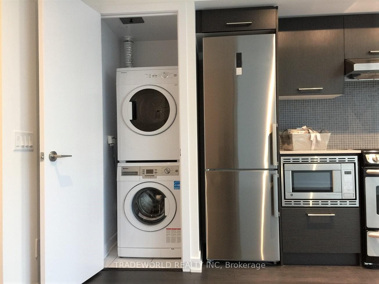 87 Peter Street Unit 1513 photo 10