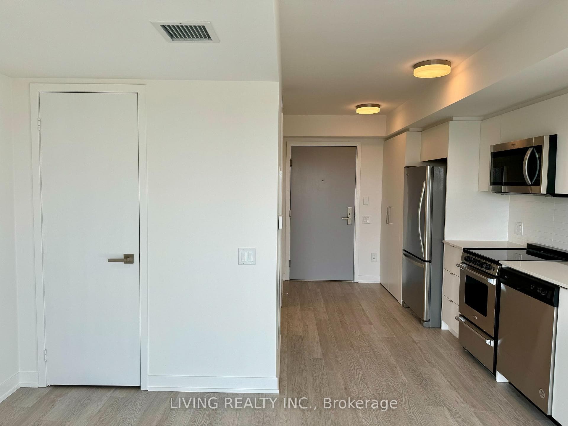 480 Wilson Avenue Unit 705 photo 5