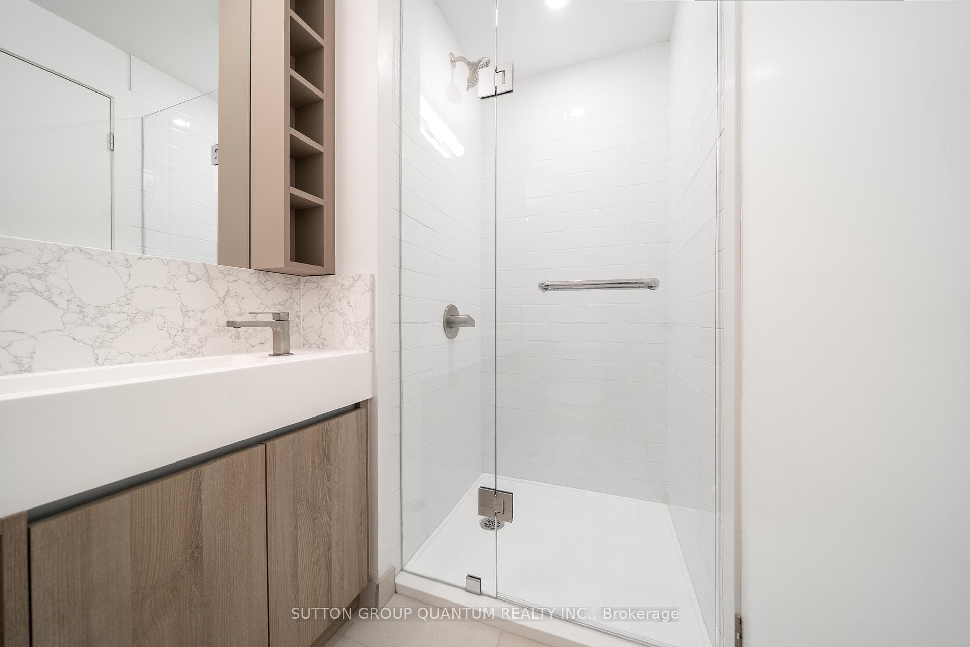 319 Jarvis Street Unit 1707 photo 19