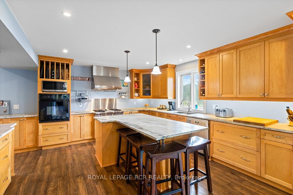 Leathered granite counters