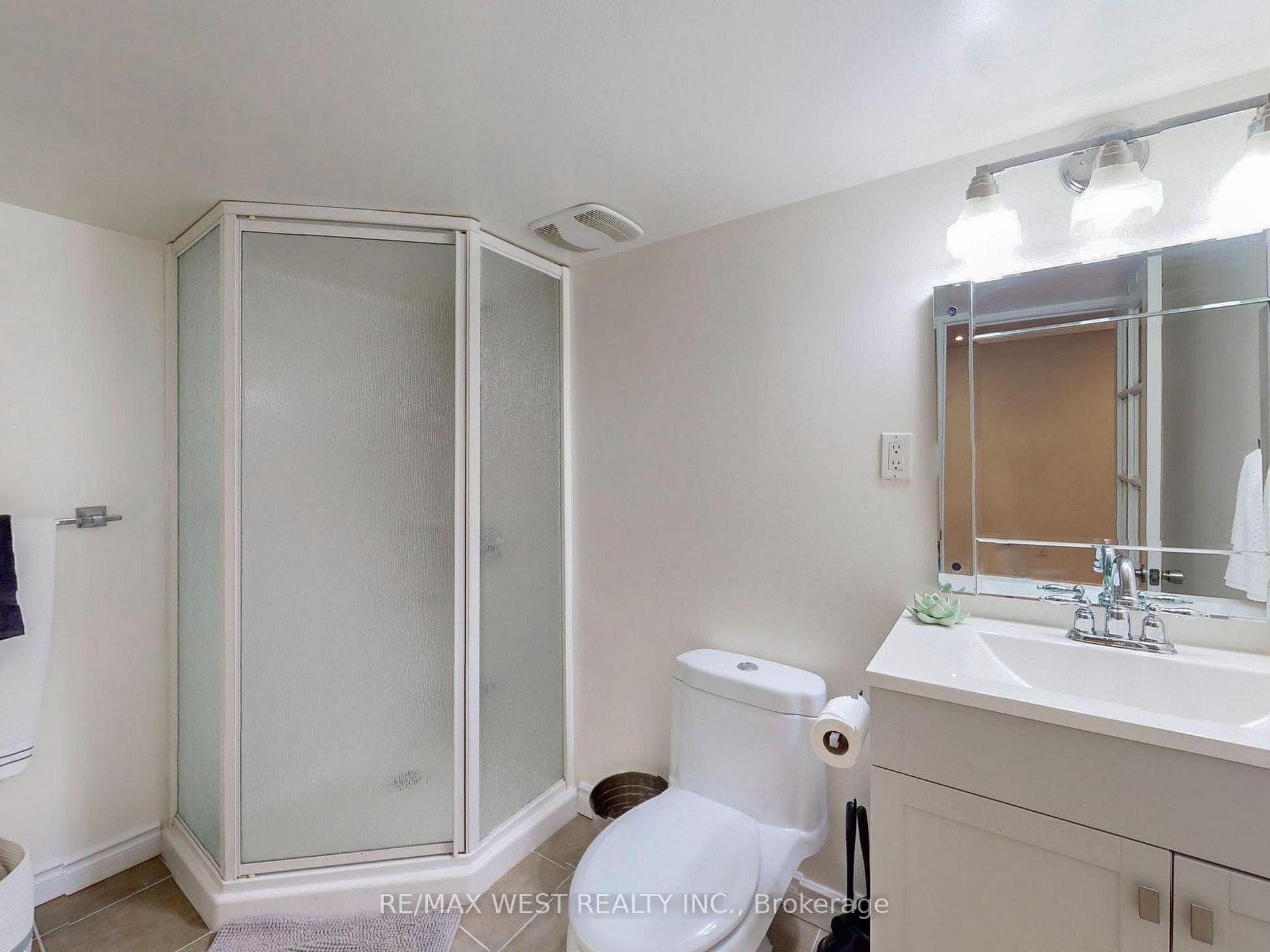 68 Williamson Drive photo 33
