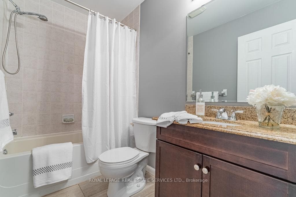 3035 Dewridge Avenue photo 17