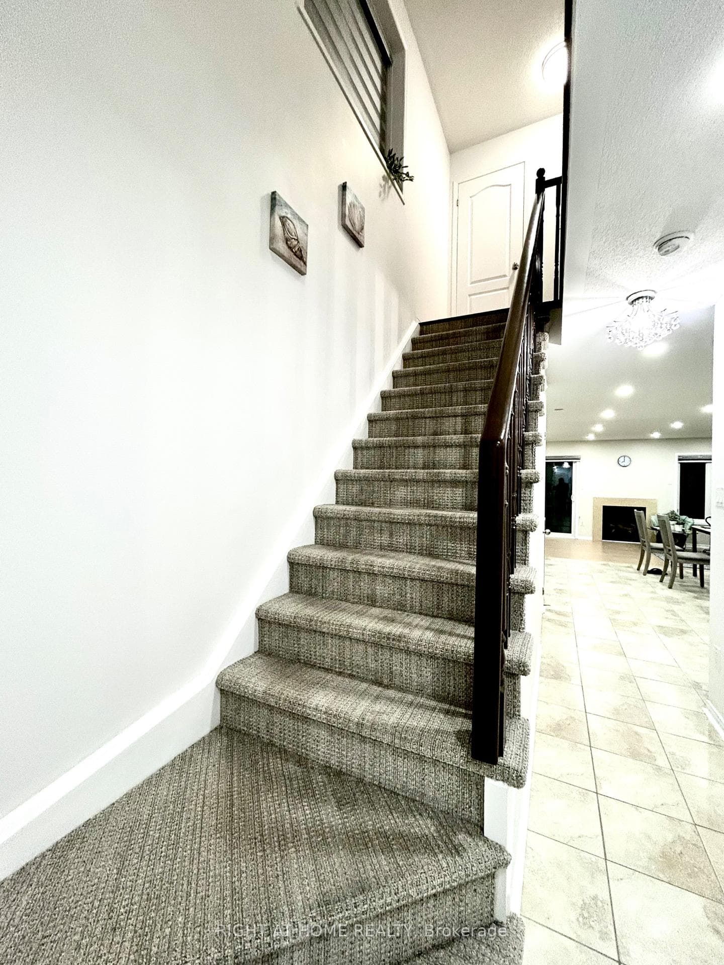 1123 Schooling Drive photo 21