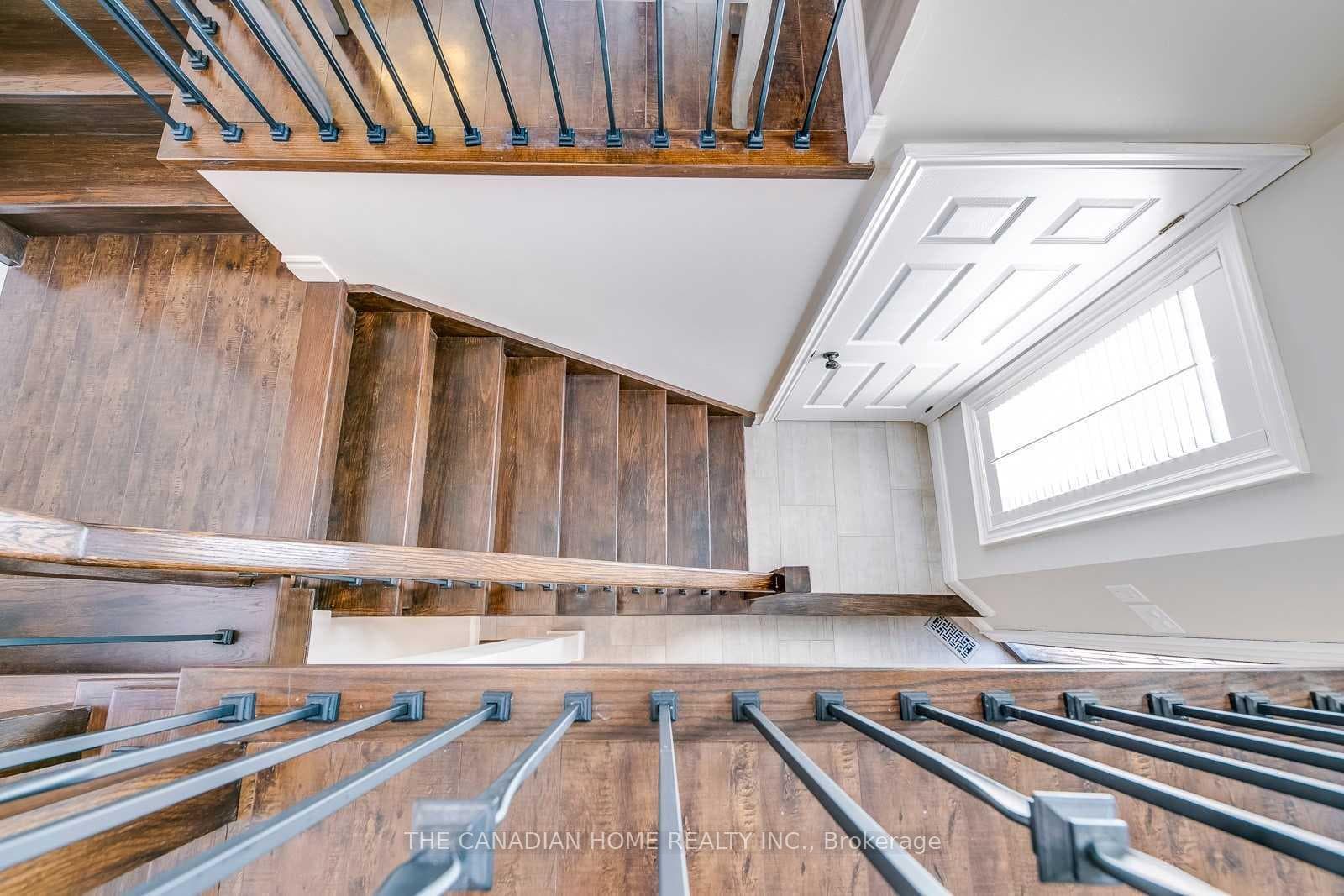 4147 Credit Pointe Drive photo 15