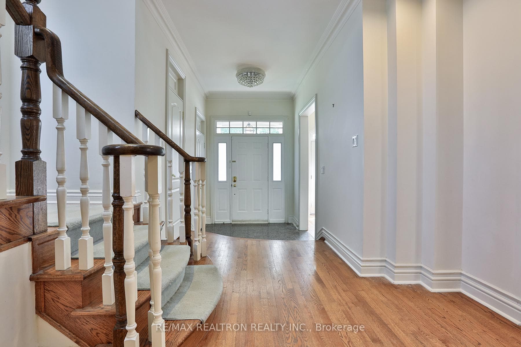 38 Gwendolen Crescent photo 5