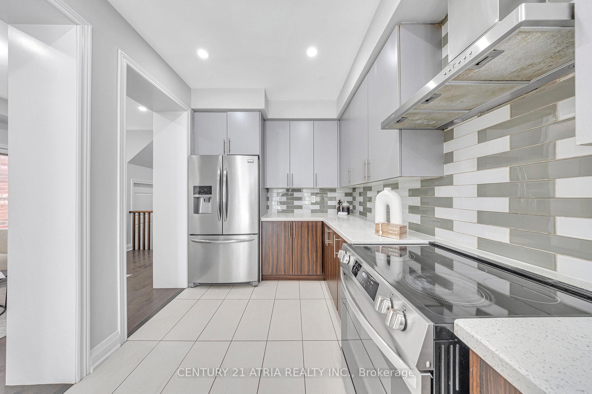37 Fimco Crescent photo 15