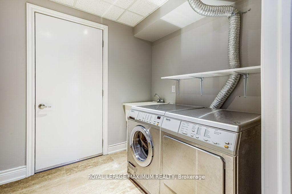 60 Gentile Circle photo 32