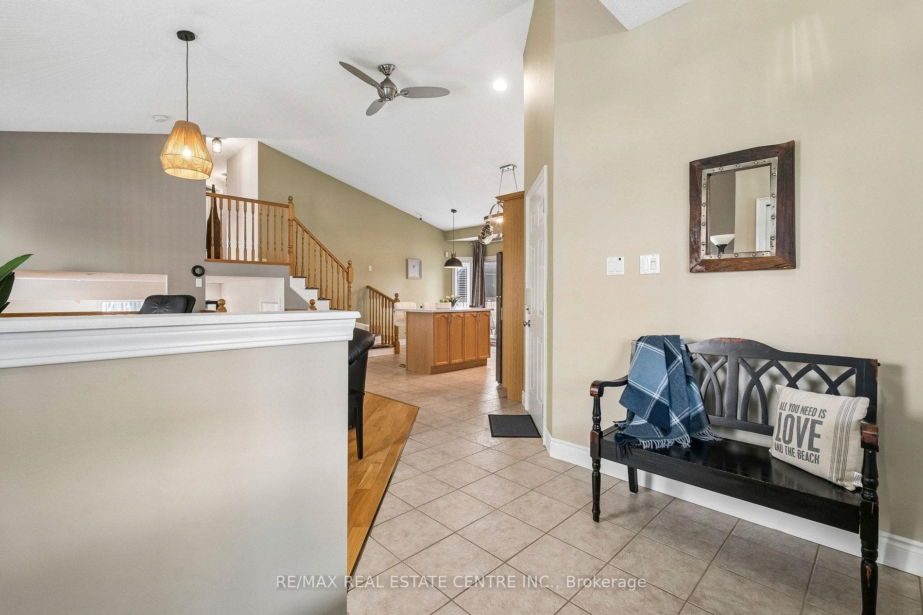 704 Russel Court photo 6