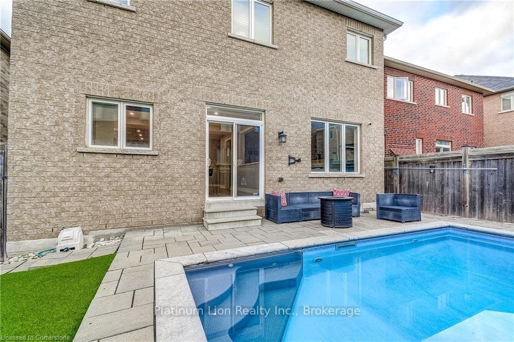 88 Mcknight Avenue photo 35