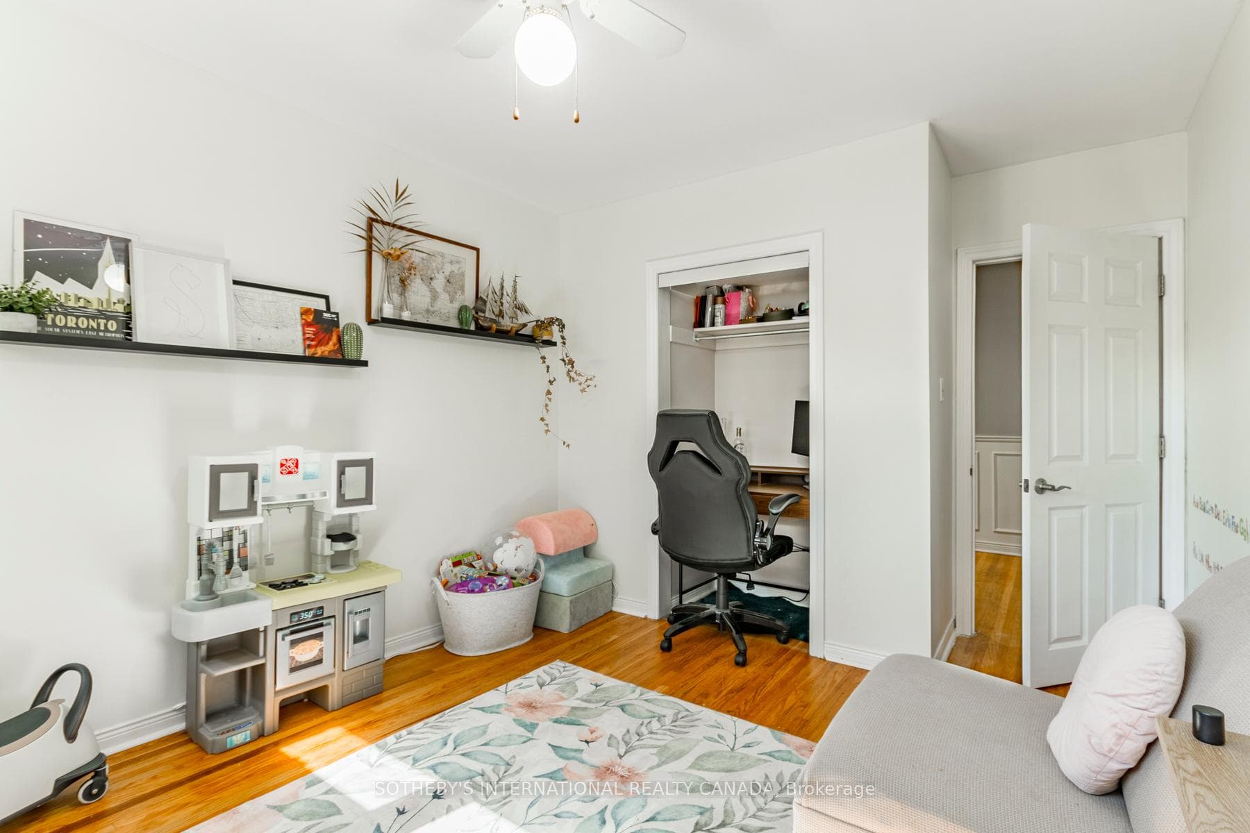 51 Broadfield Drive Unit 32 photo 30