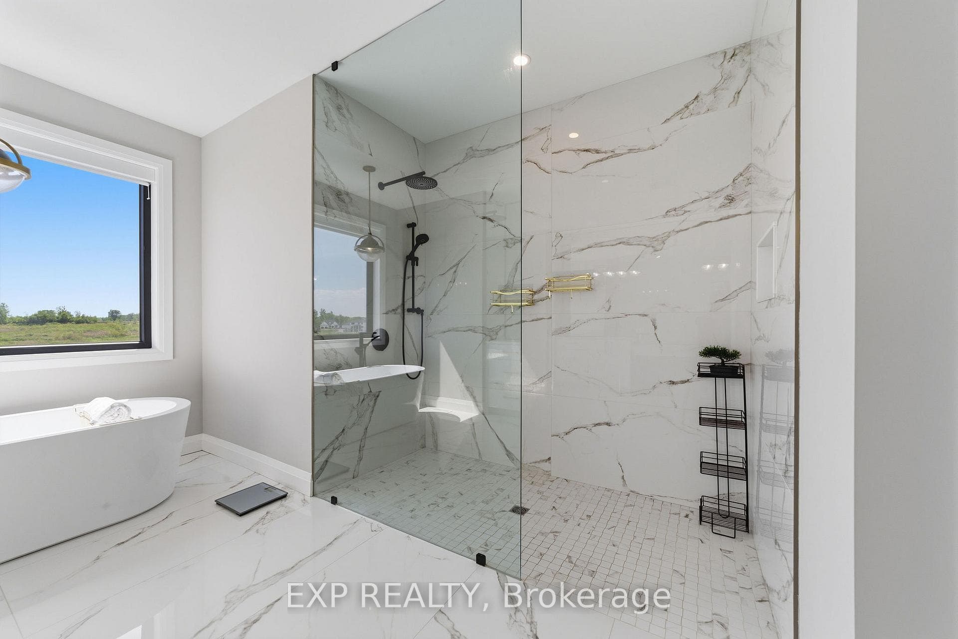 113 Edgewater Boulevard photo 27