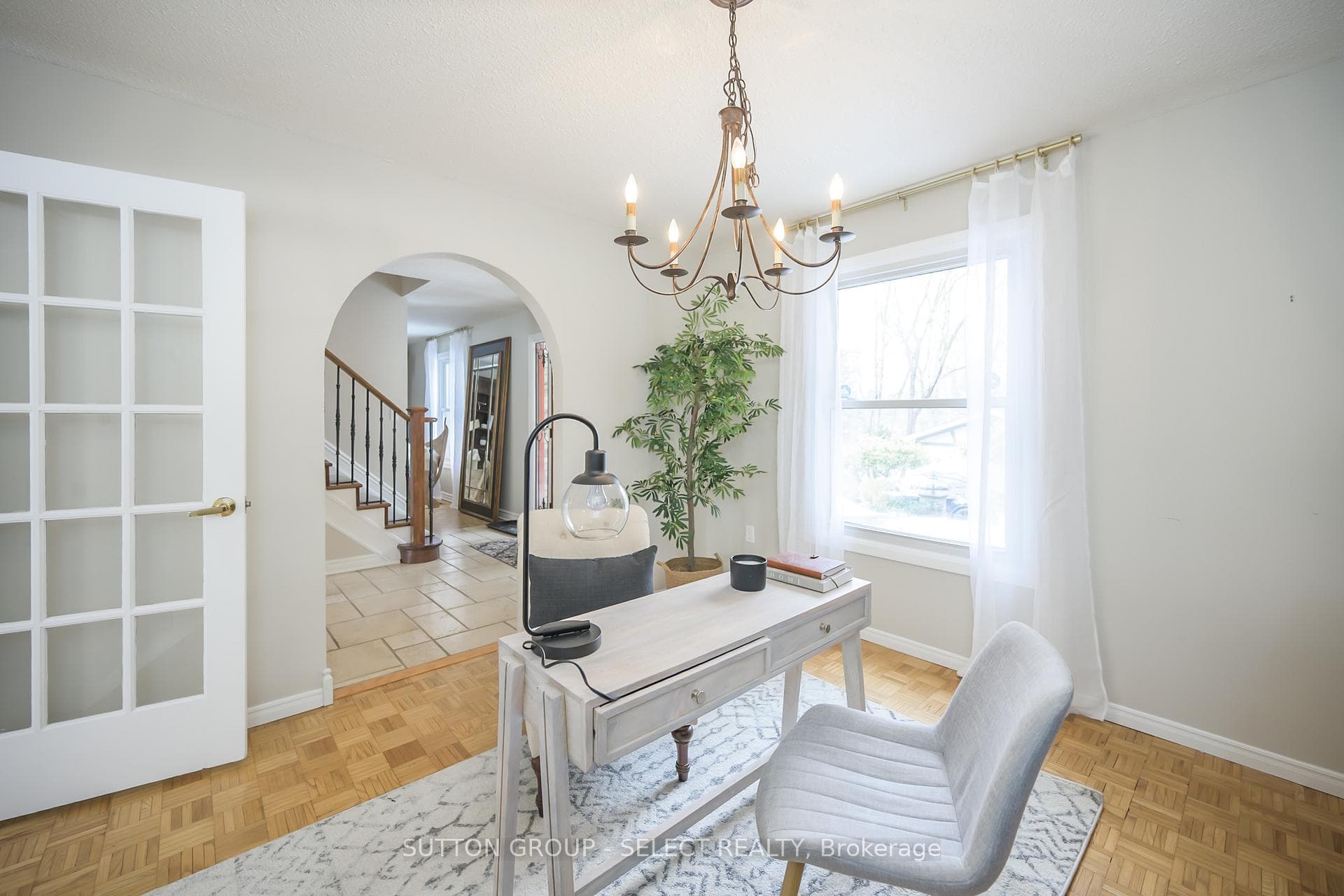 422 Riverside Drive photo 13