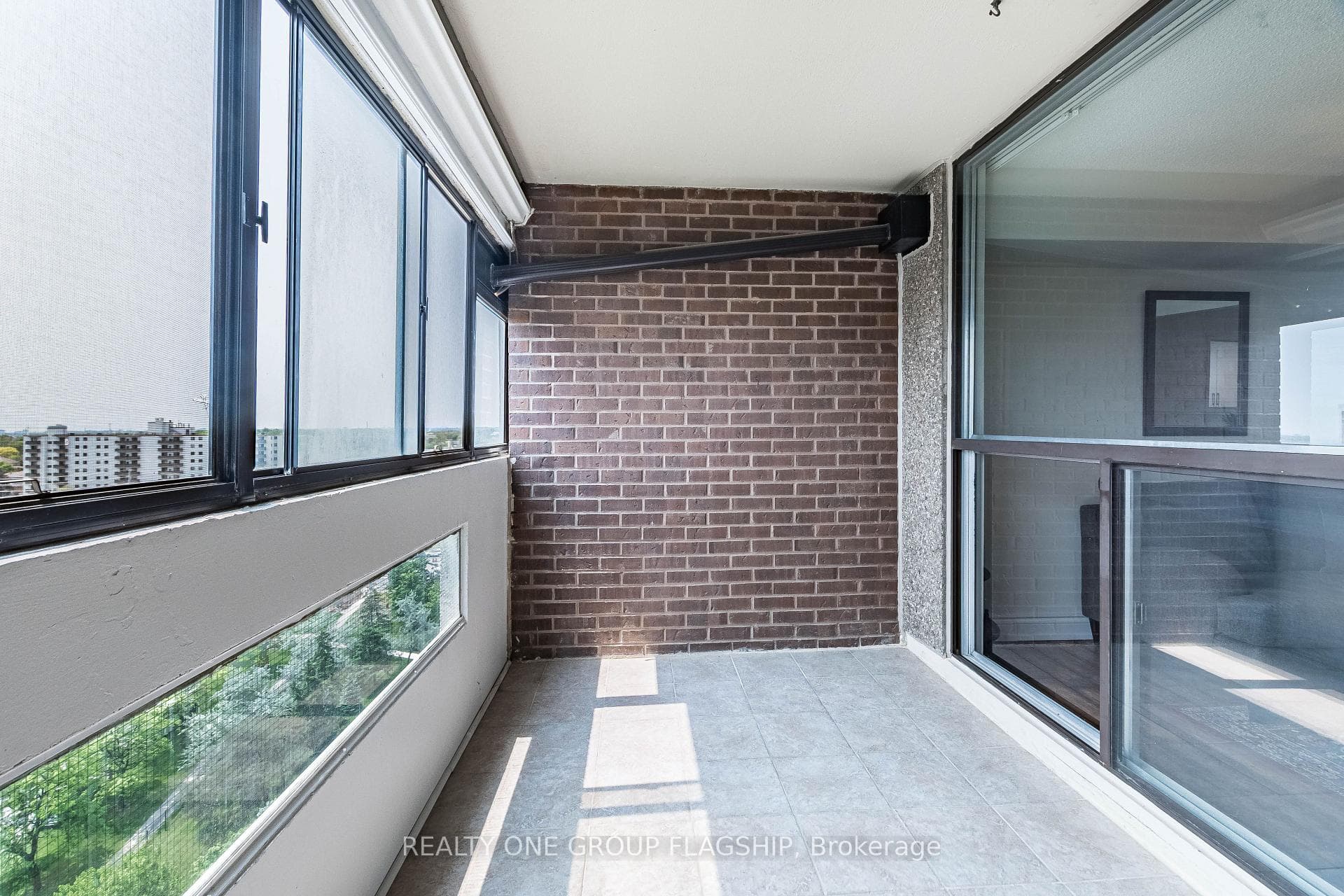 50 Elm Drive Unit 1209 photo 13