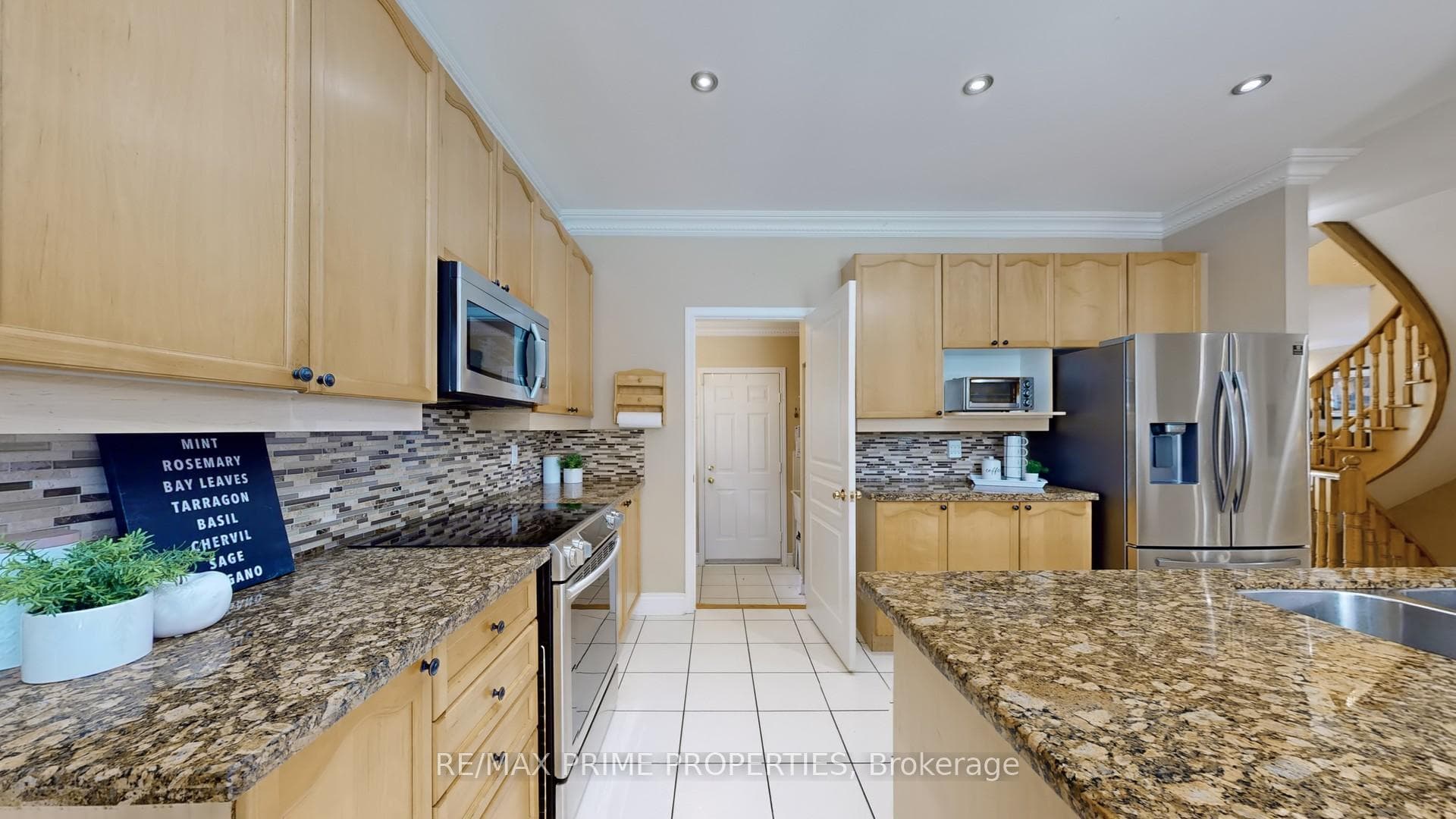 869 Strouds Lane photo 14