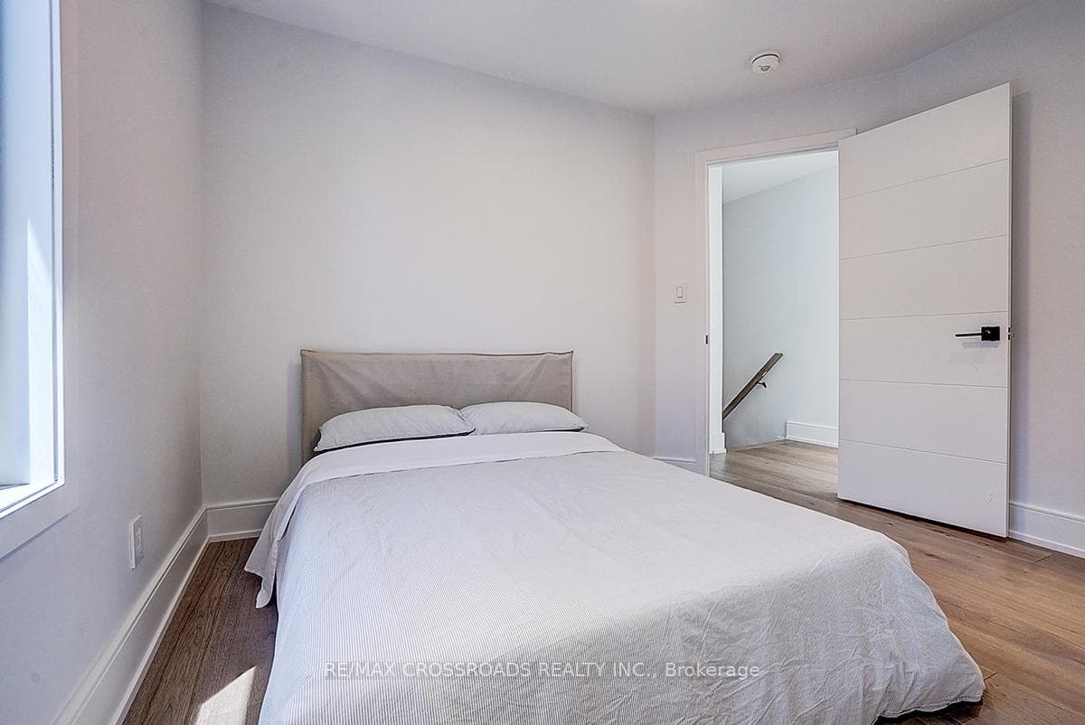 133 Yarmouth Road photo 28