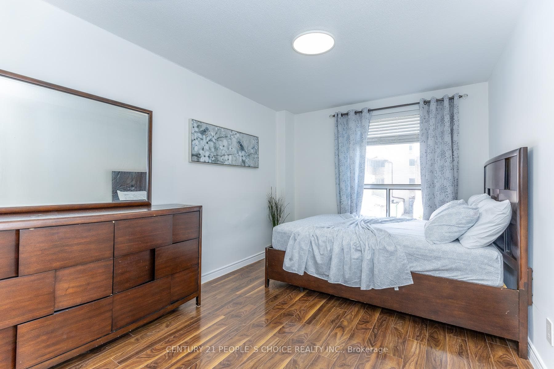 10 Eddystone Avenue Unit 106 photo 19
