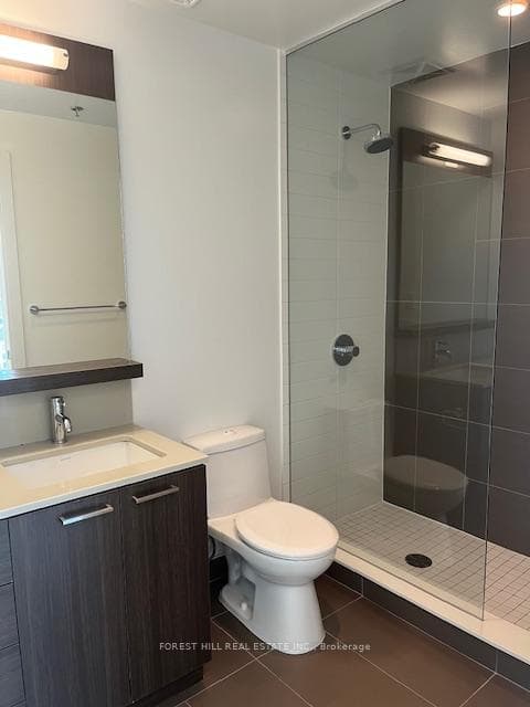 310 Tweedsmuir Avenue Unit 1607 photo 24