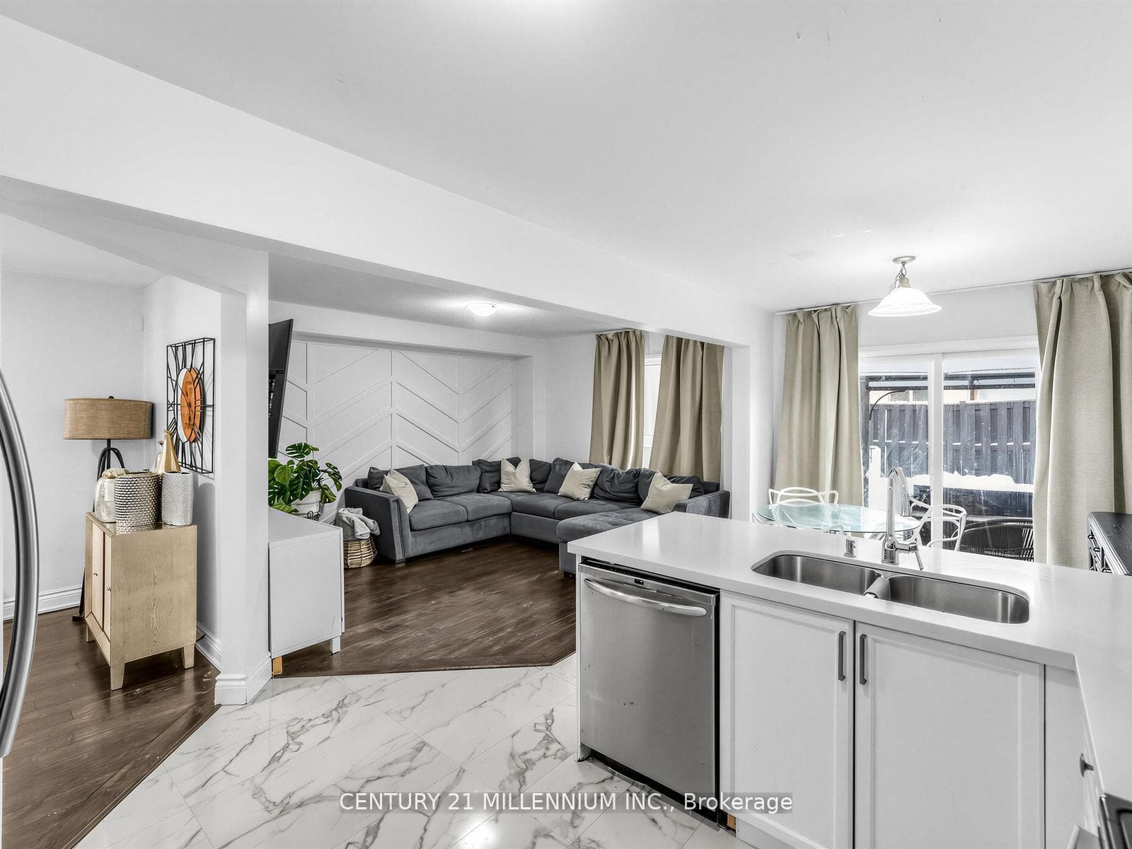 16 Albery Road photo 10