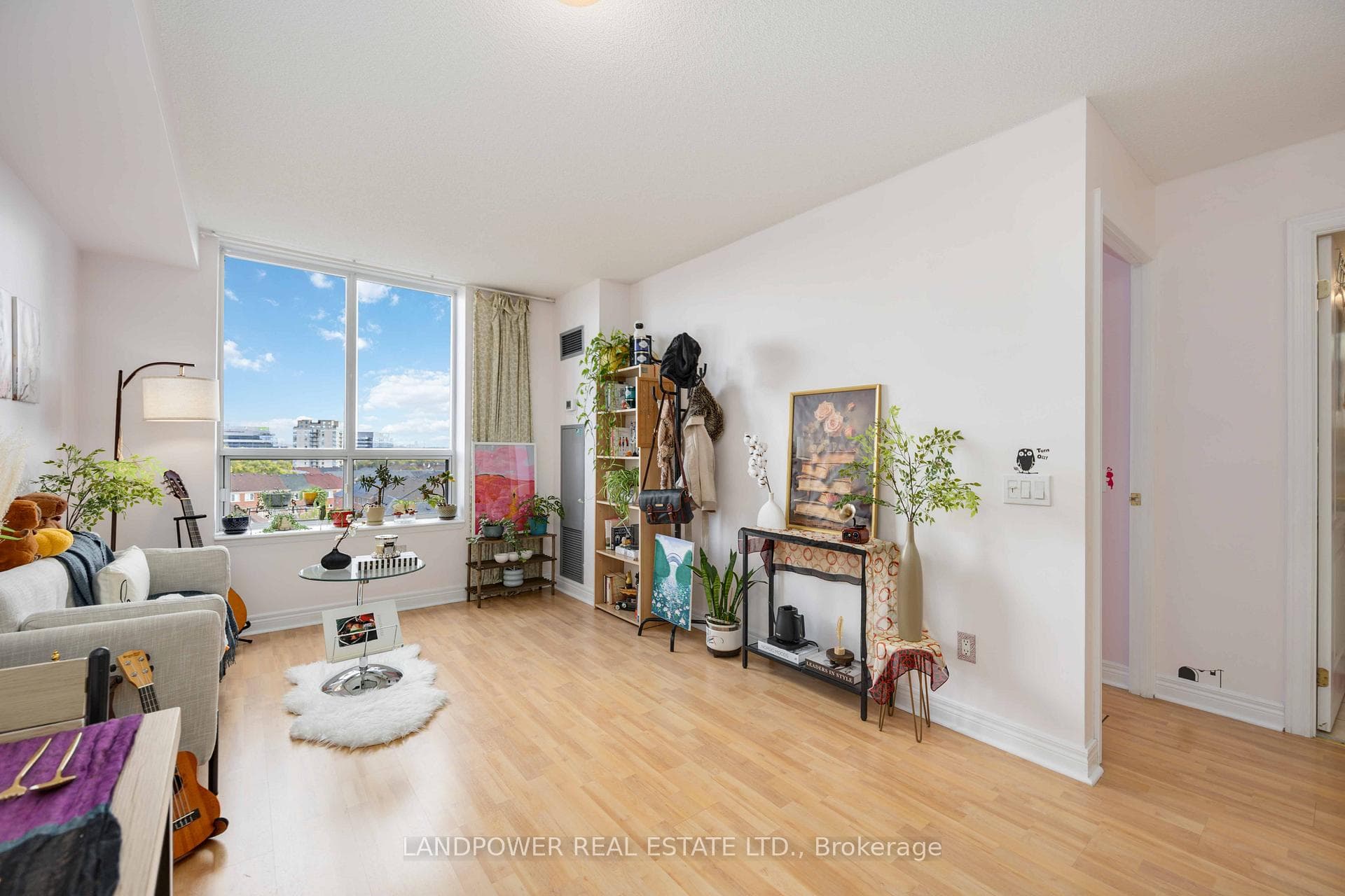 25 Times Avenue Unit 716 photo 24