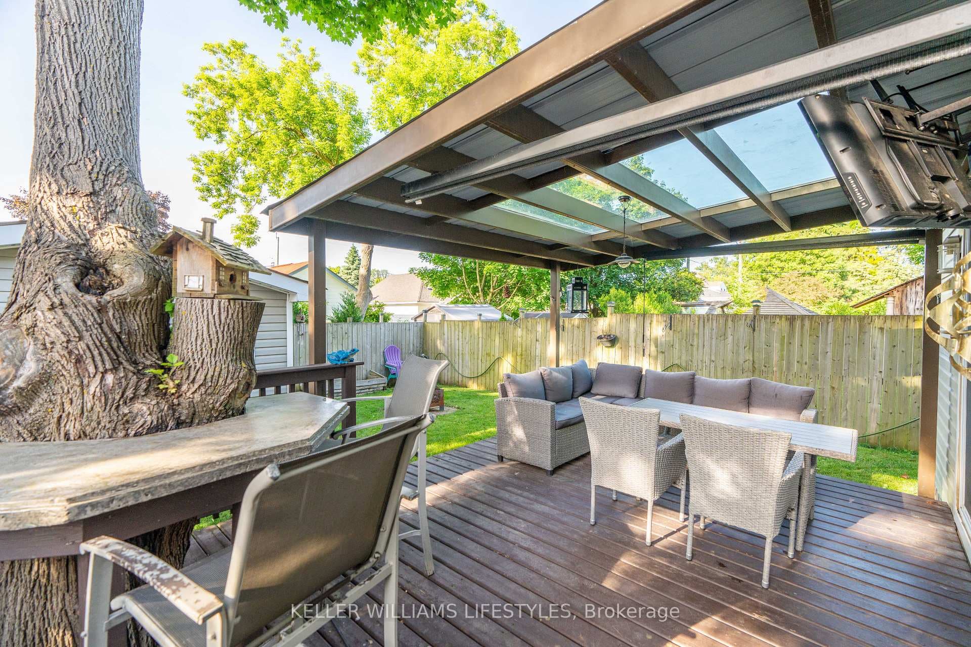 70 Briscoe Street photo 35