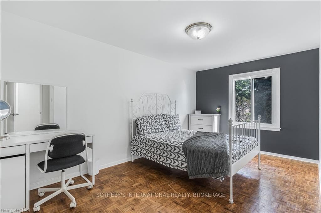 21 TINBURY Place photo 16