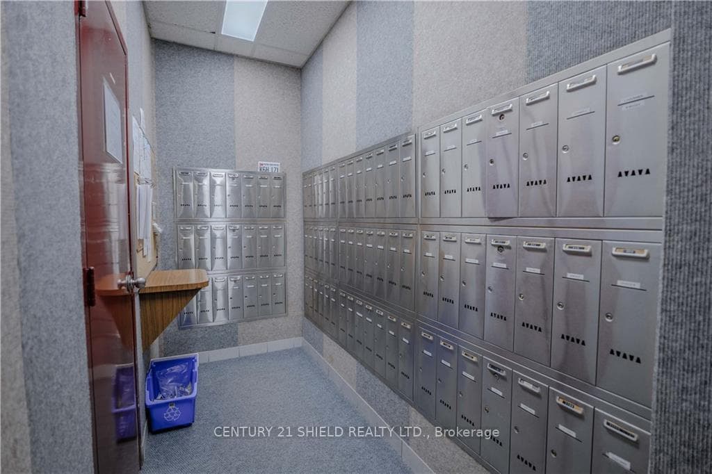 308 SECOND Street Unit 503 photo 11