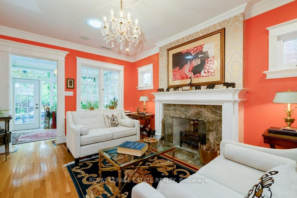 314 Scarborough Road photo 7
