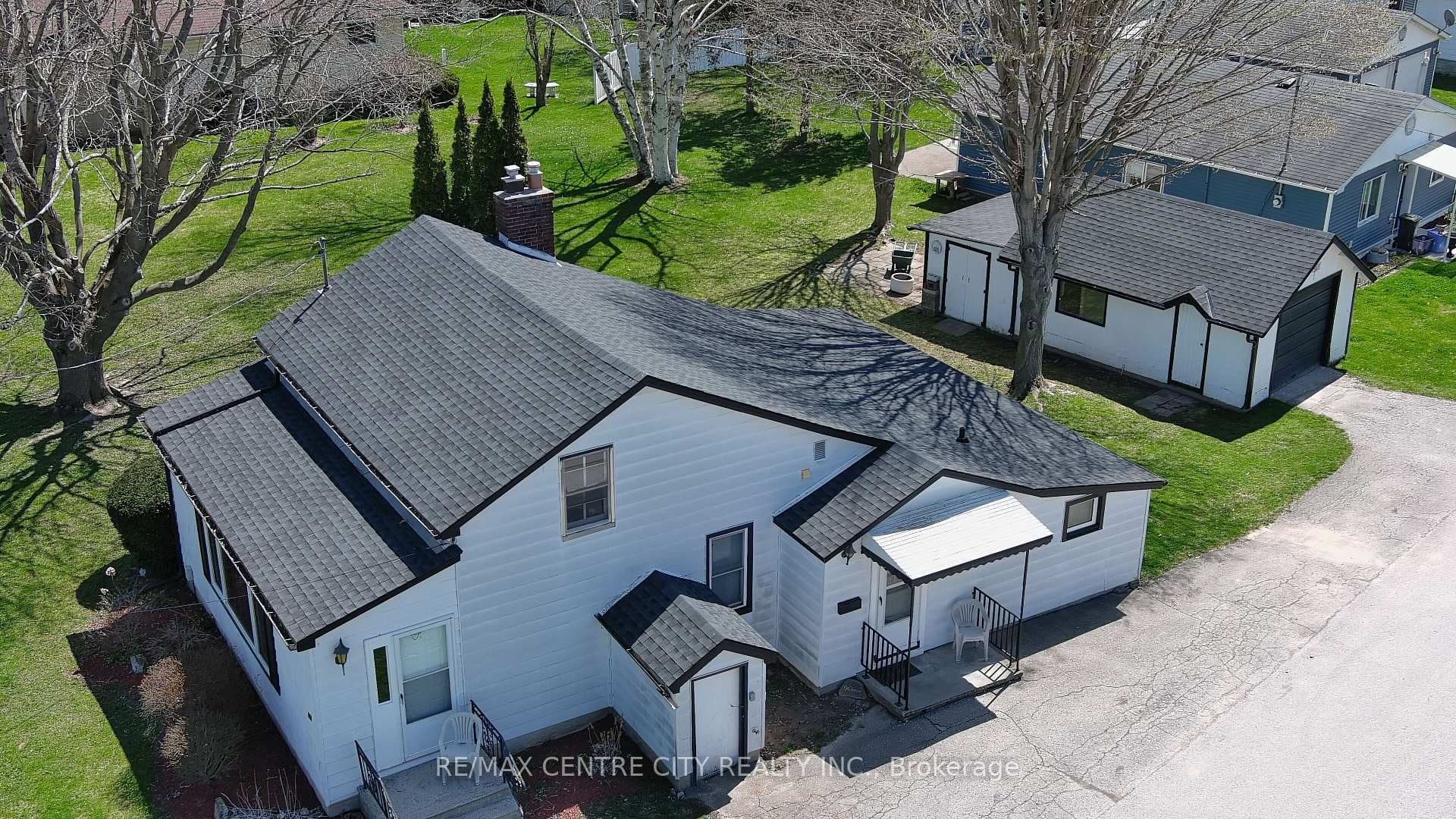 358 Warren Street photo 29