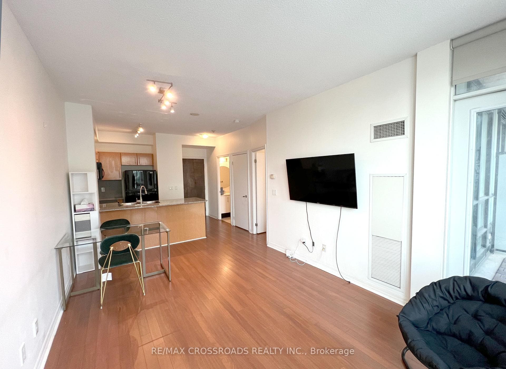 16 Yonge Street Unit 2904 photo 11