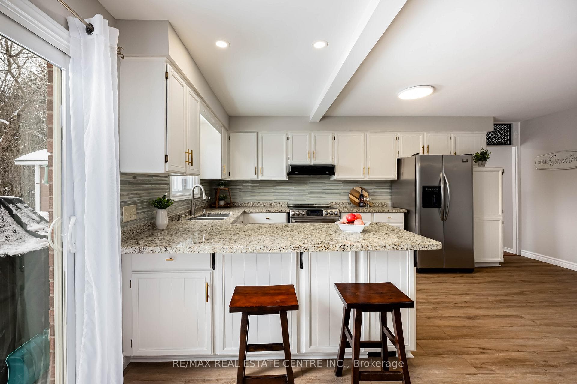 8 Passmore Avenue photo 8