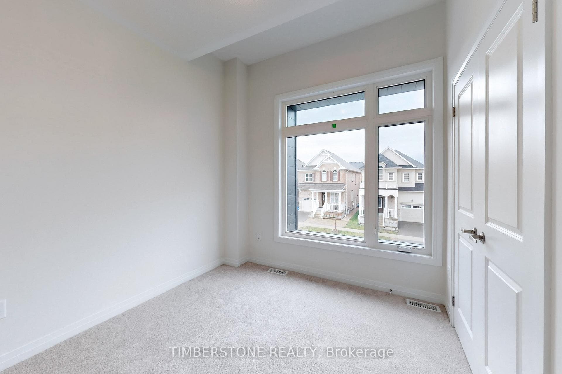 1063 Cameo Street photo 25