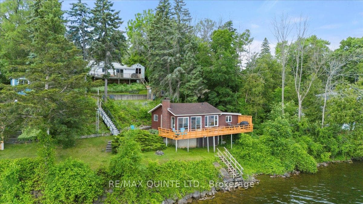 11364 Loyalist Parkway photo 4