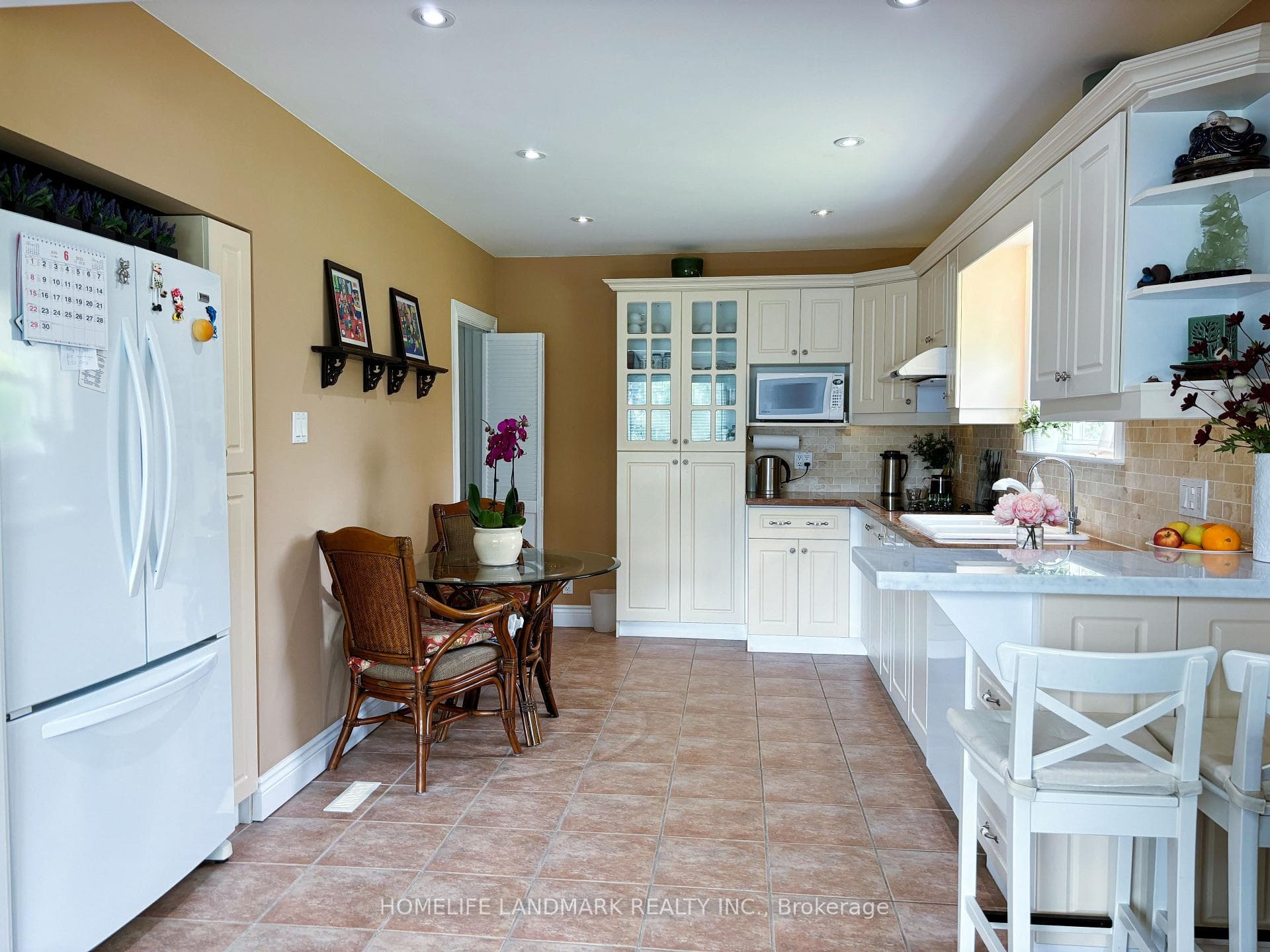 32 Garden Park Avenue photo 9