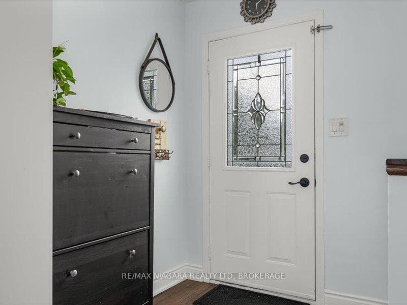 2393 Greenbank Trail photo 4