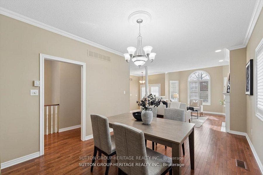 1886 Pine Grove Avenue photo 11