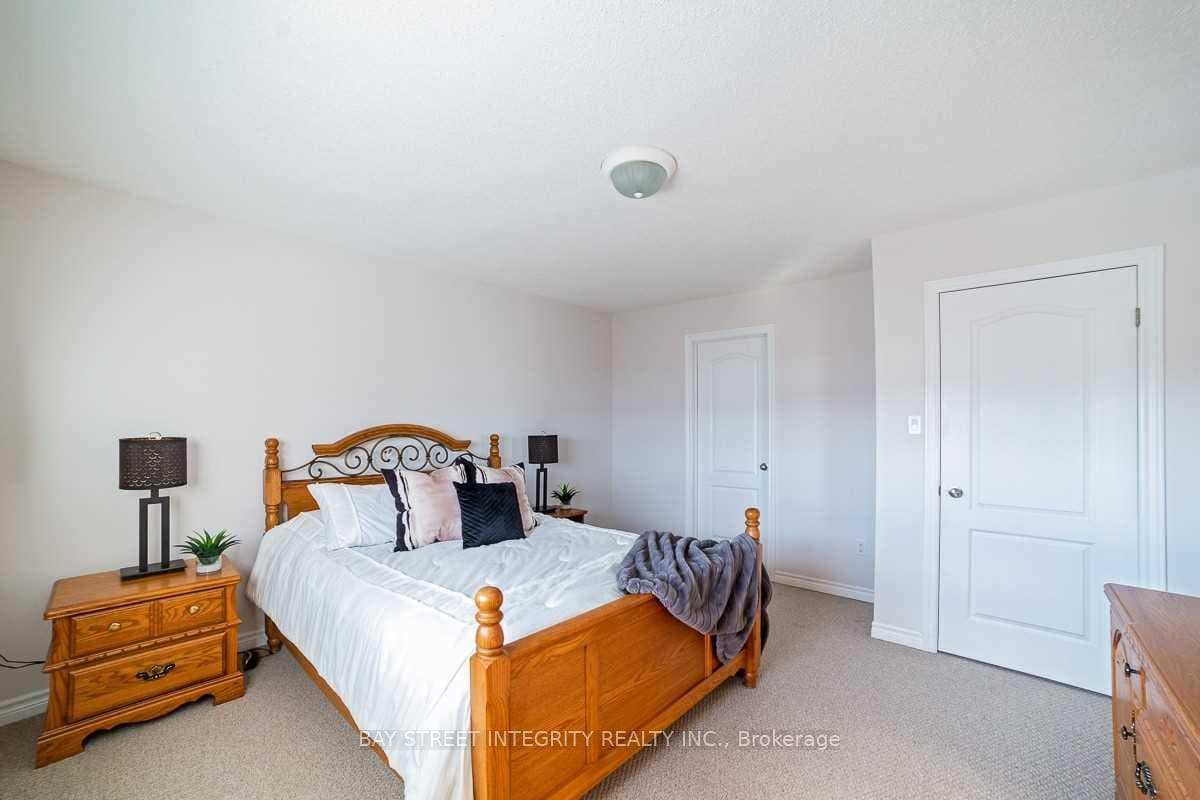 13 Vansickle Street photo 10