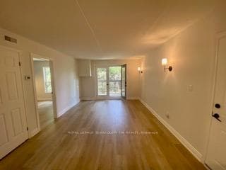 2040 Cleaver Avenue Unit 109 photo 3