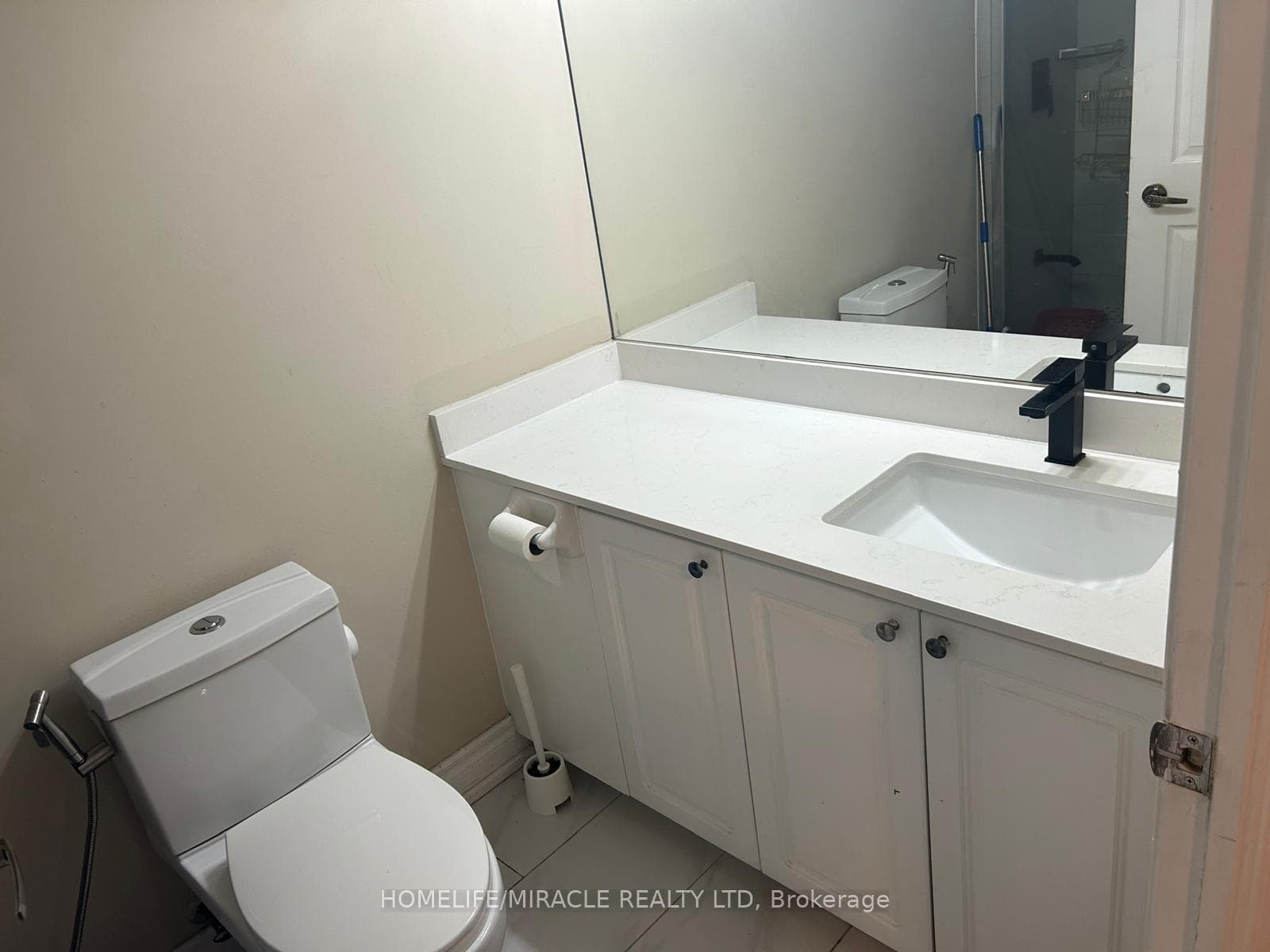 700 Humberwood Boulevard Unit 2324 photo 3
