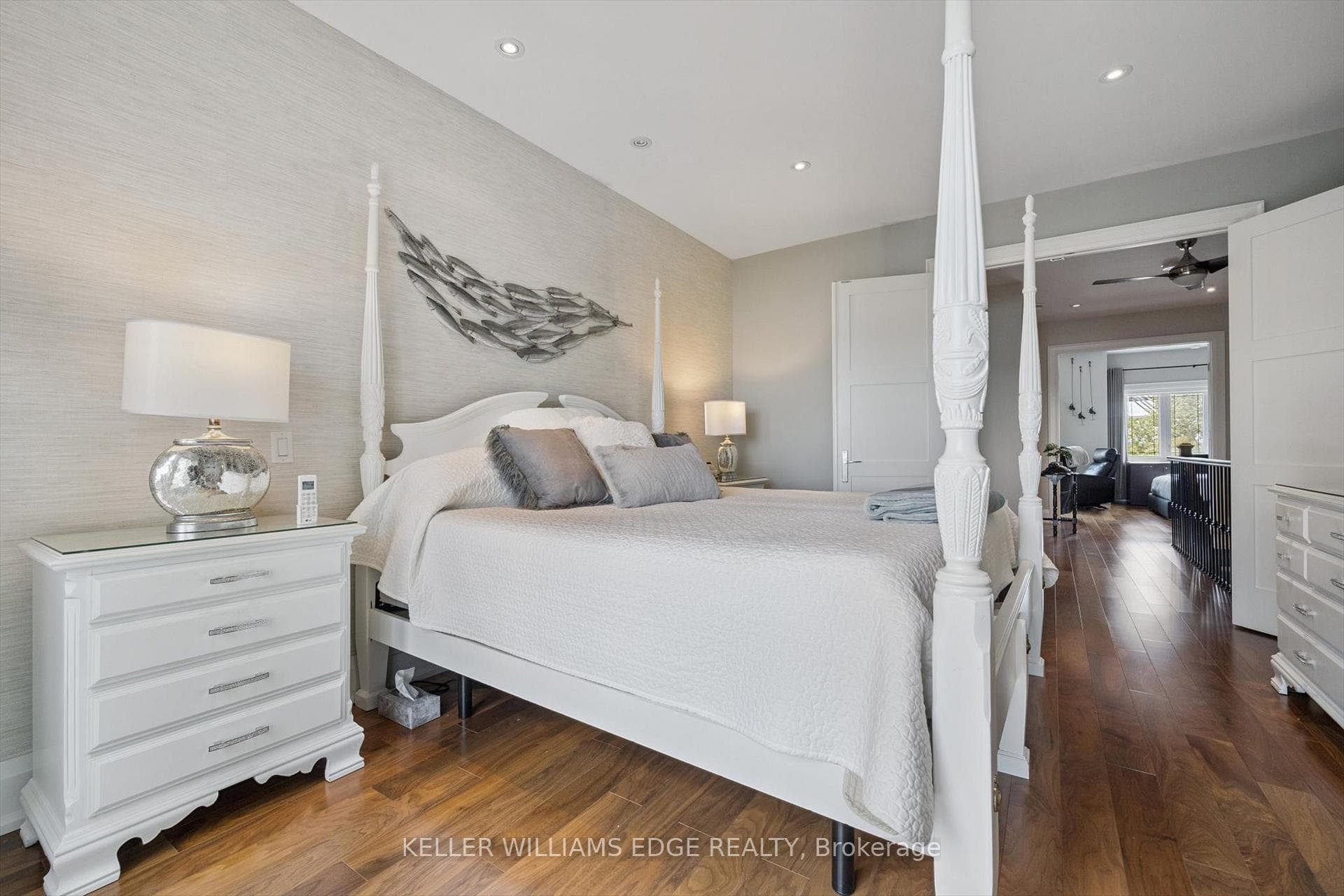 1081 Beach Boulevard photo 29